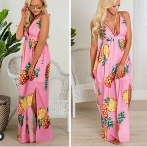 NWT pink 🍍maxi dress